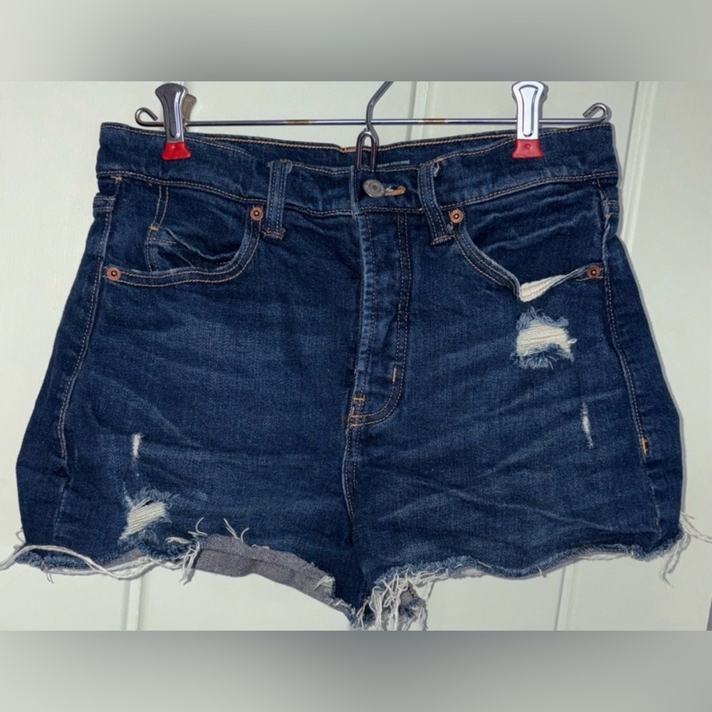 Old Navy Denim Distressed Women's Shorts size 4